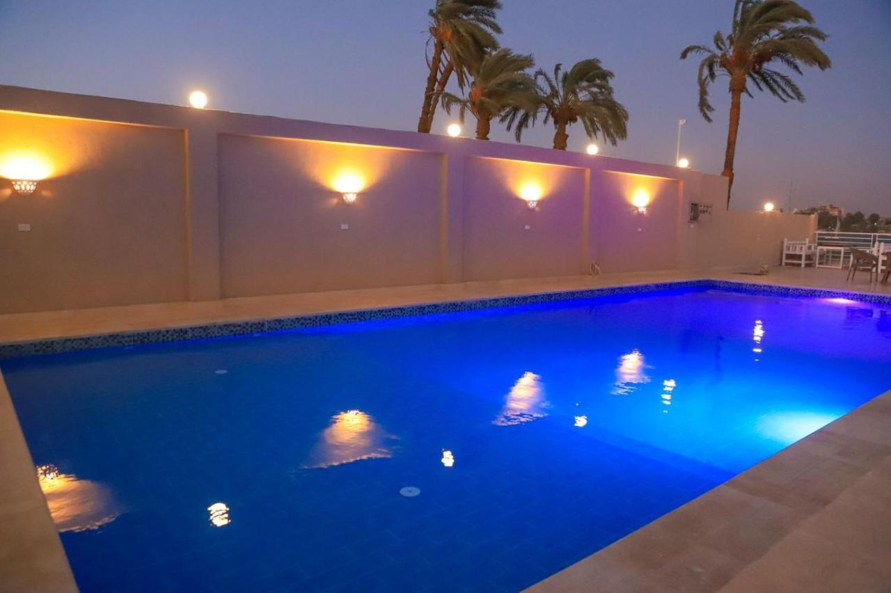 Royal Nile Villa - Pool View Apartment 1 Luxor Exteriér fotografie